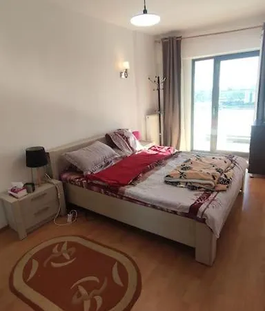 Luxury Plaza Complex Apartment Bucharest